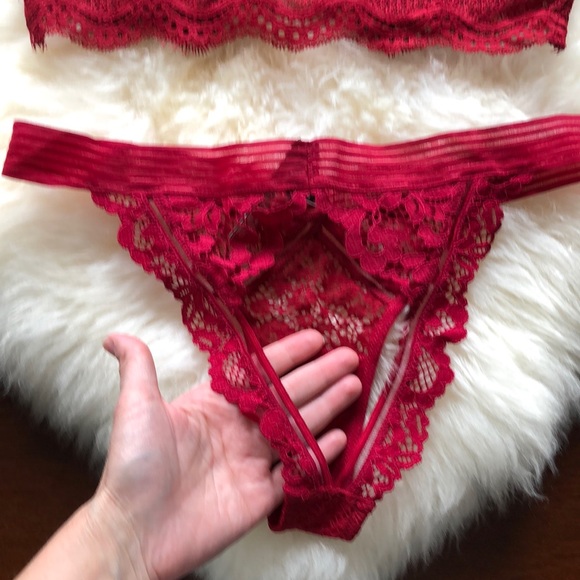 NWT Victoria’s Secret wine red Bralette Panty set - Picture 5 of 5